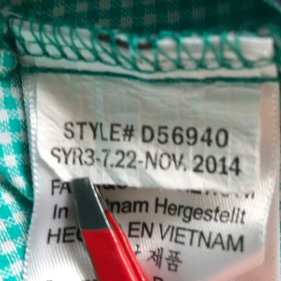 Marmot Plaid Button Up Long Sleeve Shirt Size Small Teal Nylon Outdoor Hiking - Picture 13 of 16